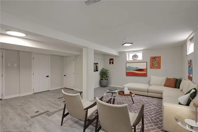 Additional image 29 of 431 Walker's Line