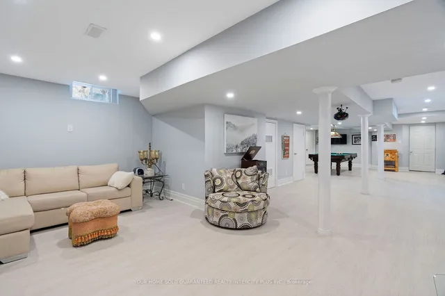 Additional image 29 of 40 Rampart Dr