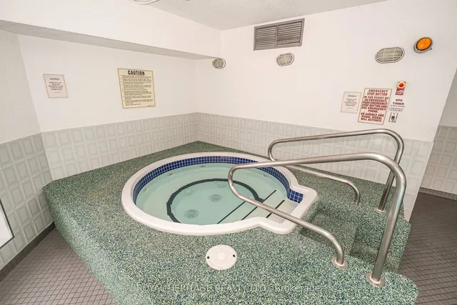 Additional image 23 of 10 Dean Park Rd Unit 313