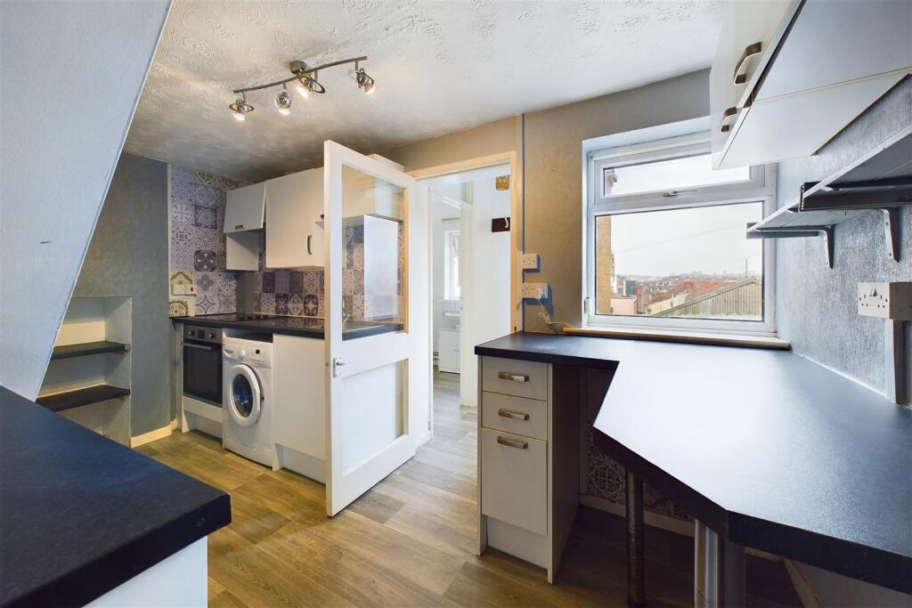 Additional image 10 of UPDATING | GARDEN | BS3