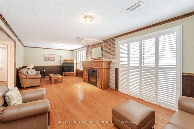 Additional image 35 of 11 Digby Crt