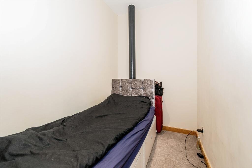 Additional image 9 of Leeds Road, Bradford