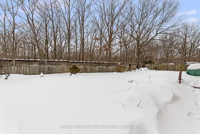 Additional image 34 of 416 Freeman Cres