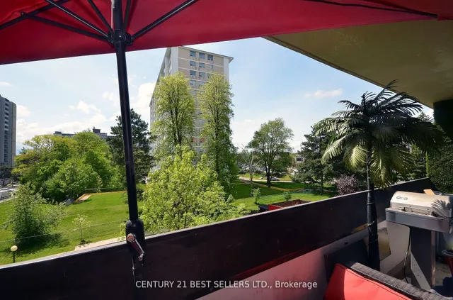 Additional image 20 of 100 Canyon Ave Unit 302