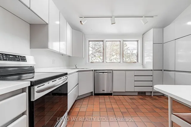 Additional image 10 of 32 Bradgate Rd