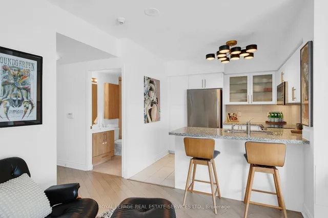 Additional image 9 of 2230 Lakeshore Blvd Unit 3807