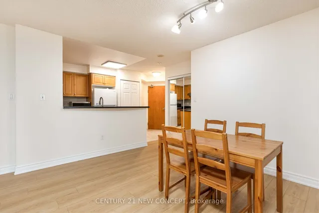 Additional image 10 of 7 Lorraine Dr Unit 1703