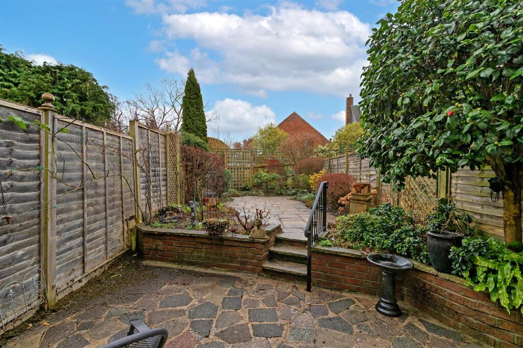Additional image 16 of Granary Close, Wheathampstead