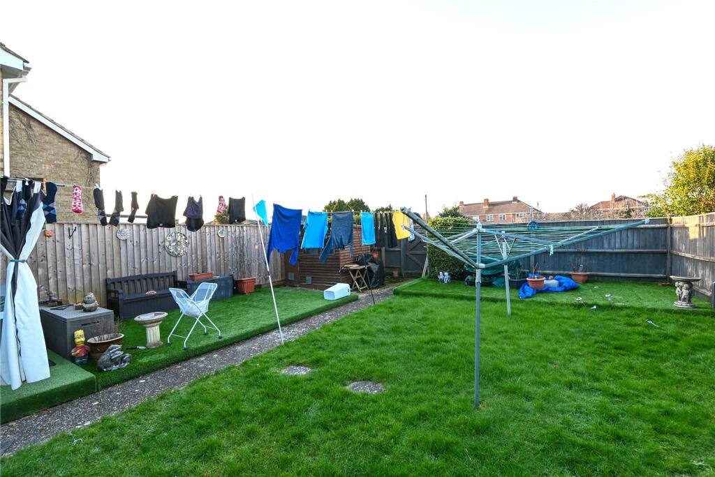 Additional image 13 of Yew Lane, New Milton, Hampshire, BH25