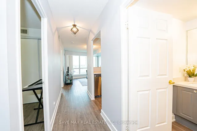 Additional image 8 of 8 Lee Centre Dr Unit 816