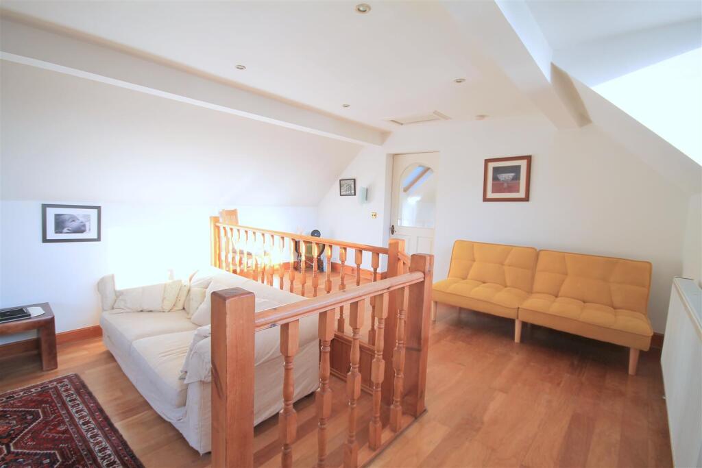 Additional image 10 of Beckspool Road, Frenchay