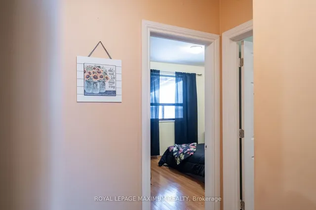 Additional image 10 of 30 Moncrieff Dr