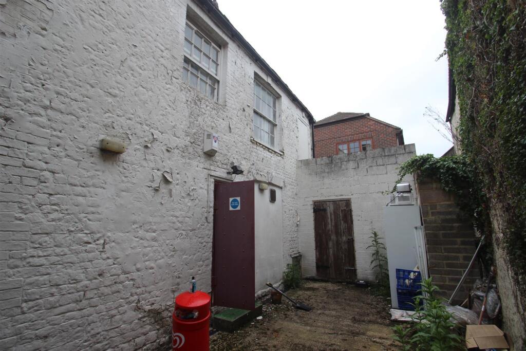 Additional image 5 of Market Place, Warminster