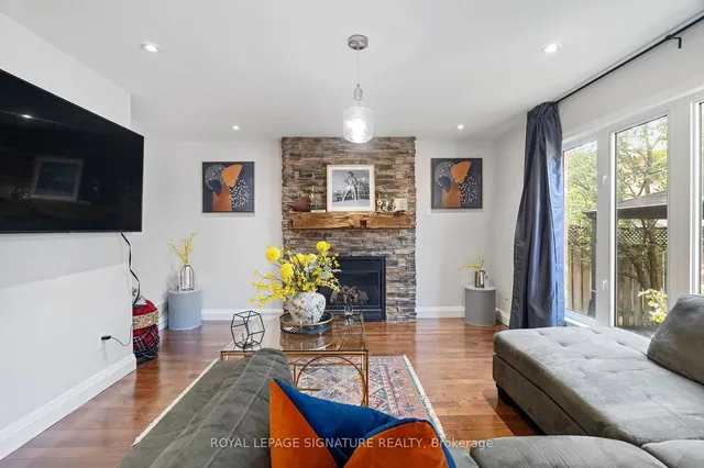 Additional image 8 of 956 Huffman Cres