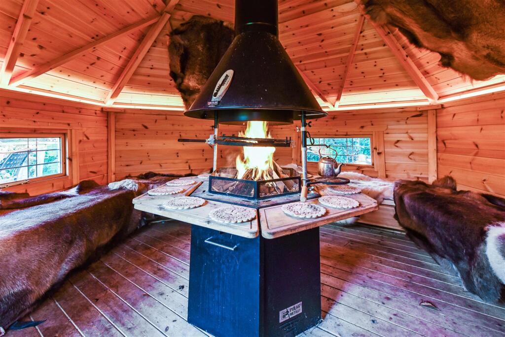 Additional image 32 of 31 Torton Hill Road, Arundel