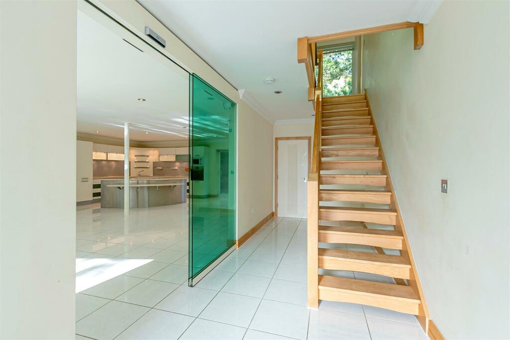 Additional image 5 of Links Road, Poole