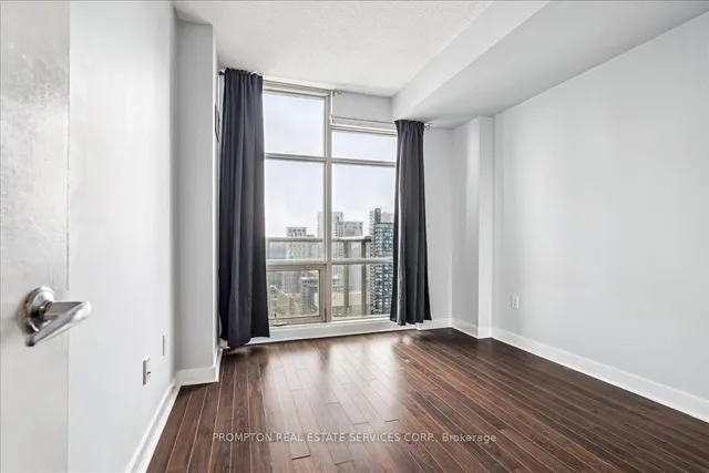 Additional image 21 of 10 Navy Wharf Crt Unit 4102