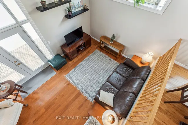 Additional image 26 of 121 Royal Palm Dr