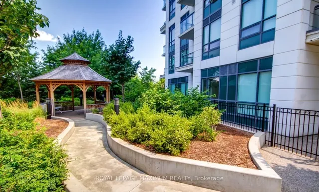 Additional image 34 of 840 Queens Plate Dr Unit 1503