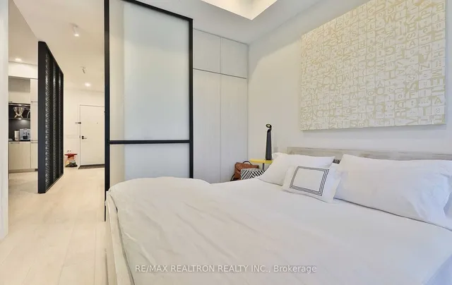 Additional image 13 of 505 Richmond St Unit 419