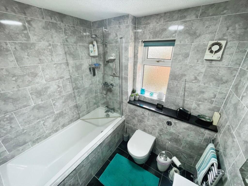 Additional image 19 of Croftlands, Idle