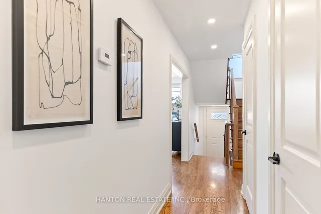 Additional image 3 of 48 Ronald Ave