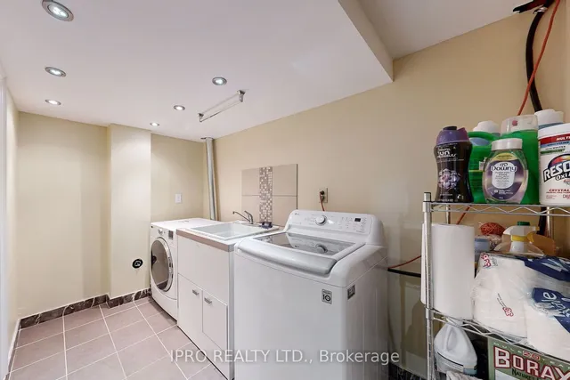 Additional image 36 of 238 Royal Salisbury Way