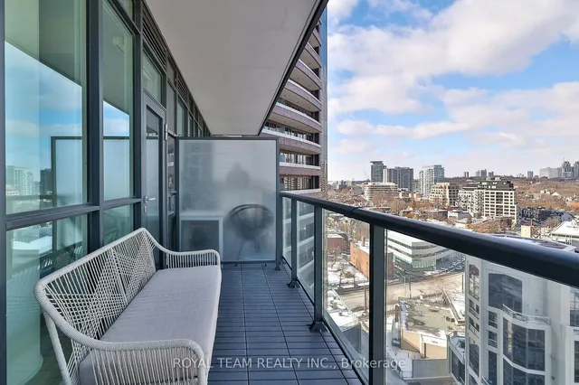 Additional image 27 of 32 Davenport Rd Unit 1403