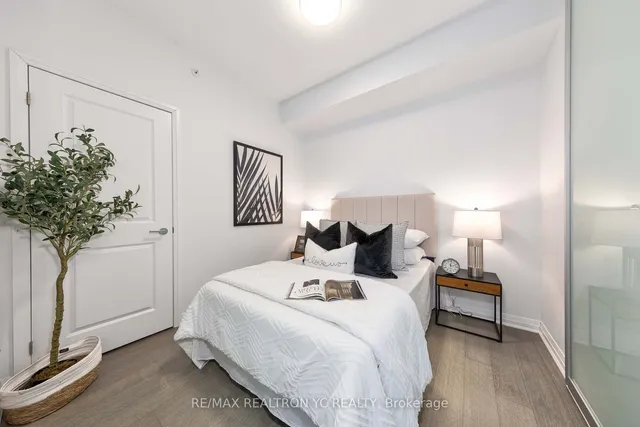 Additional image 16 of 59 Annie Craig Dr Unit 1005