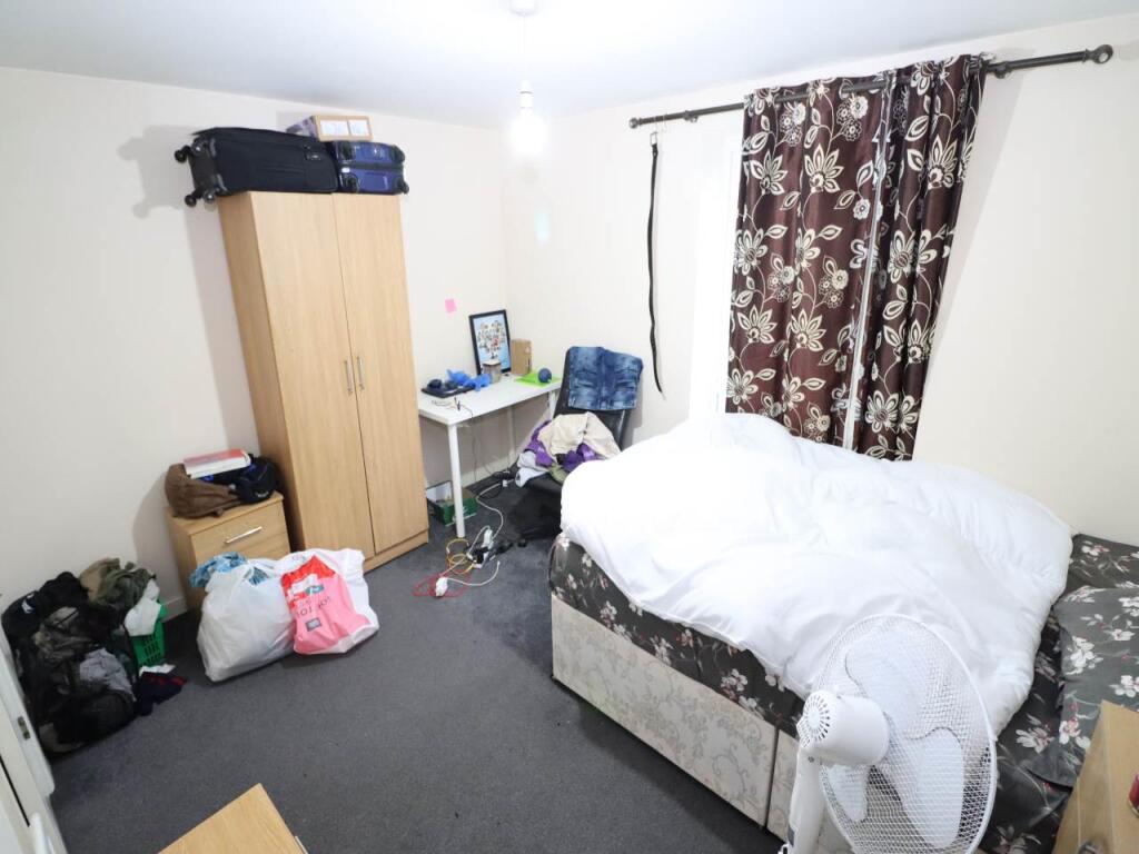 Additional image 4 of Aviation Avenue, Hatfield, Hertfordshire