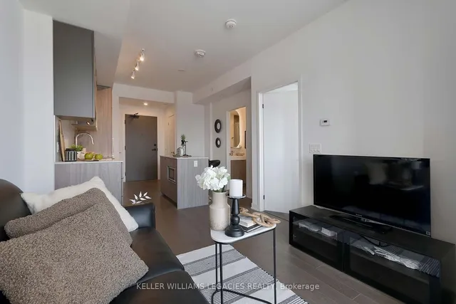 Additional image 6 of 15 Holmes Ave Unit 2109