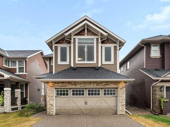 Additional image 2 of 28 W Cougar Ridge Pl SW, Calgary, AB T3H 0V3