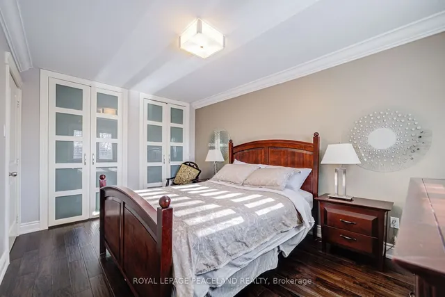 Additional image 29 of 1 Manorpark Crt