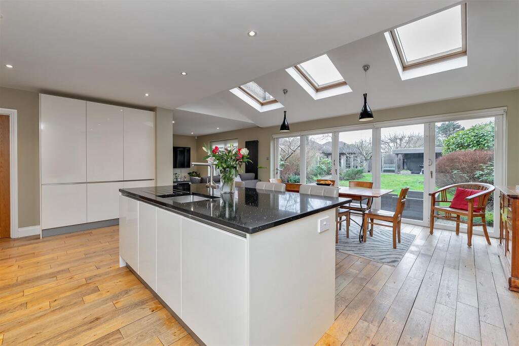 Additional image 13 of The Ridgeway, St. Albans