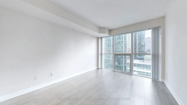 Additional image 15 of 5162 Yonge St Unit 1012