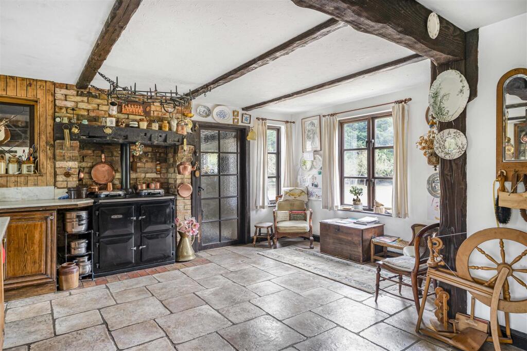 Additional image 11 of The Avenue, Madingley