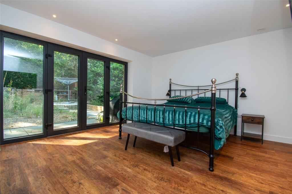 Additional image 21 of Park Street Lane, Park Street, St. Albans, Hertfordshire, AL2