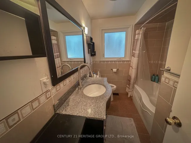 Additional image 9 of 997 Willowdale Ave