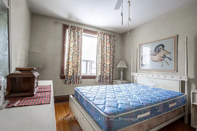 Additional image 16 of 634 Runnymede Rd