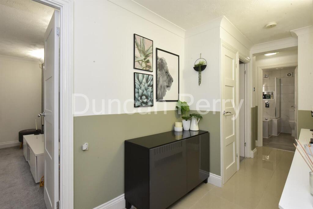 Additional image 18 of Dixons Hill Road, Welham Green