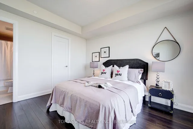 Additional image 19 of 18 Graydon Hall Dr Unit 2410