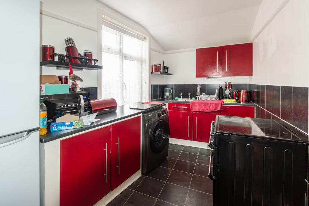 Additional image 9 of Swanston Parade, 56-60 The Grove, Christchurch, BH23 2HB