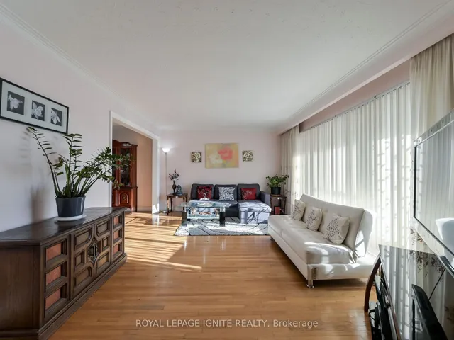 Additional image 8 of 7660 Darcel Ave