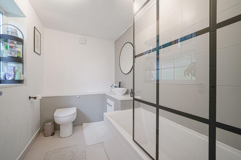 Additional image 9 of Warwick Road, Chadwick End, B93