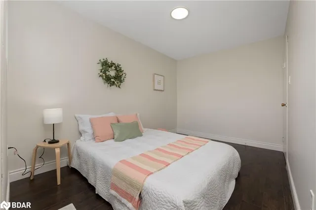 Additional image 30 of 46 Tara Park Cres