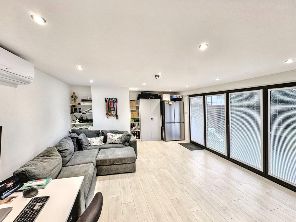 Additional image 3 of Grosvenor Road, Petts Wood, Orpington, BR5