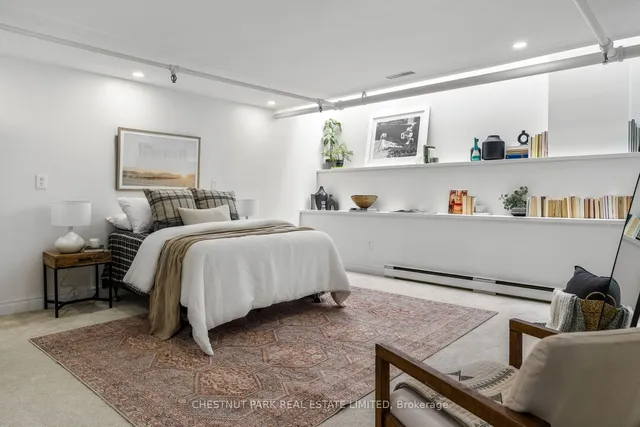 Additional image 34 of 70 Shaftesbury Ave Unit TH 11