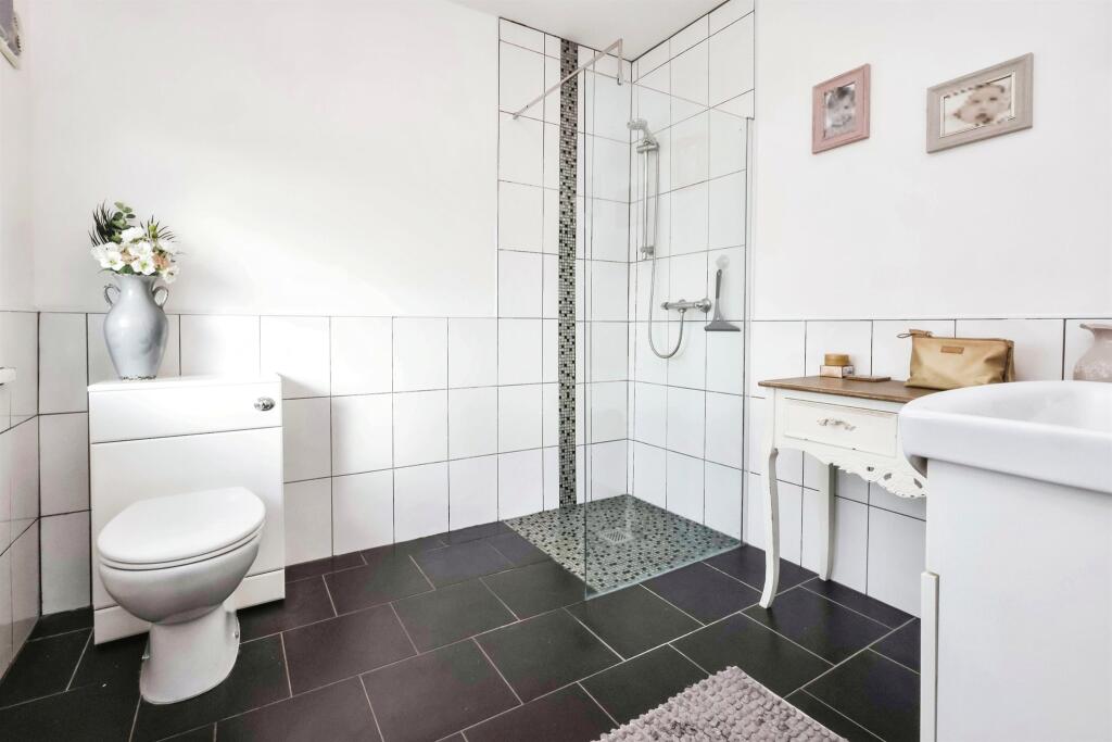 Additional image 18 of Wendover Road, Rowley Regis