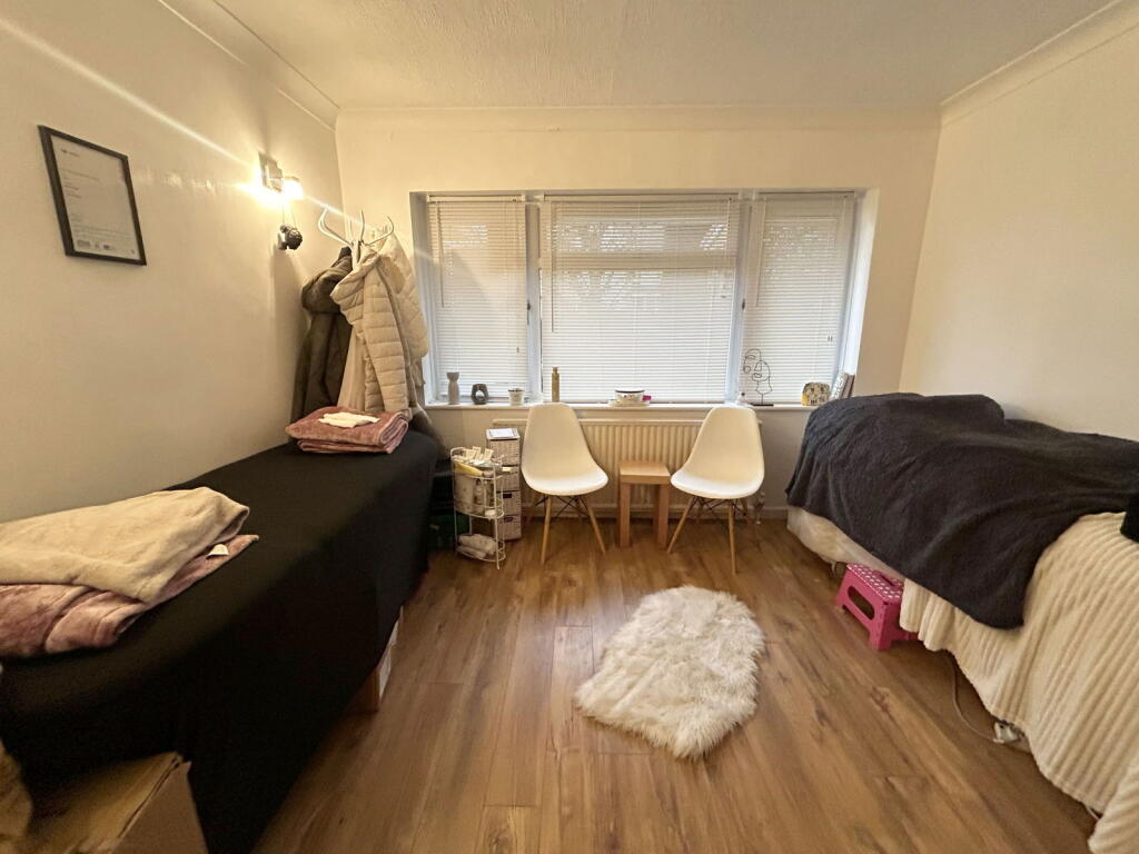 Additional image 5 of Pear Tree Crescent, Shirley