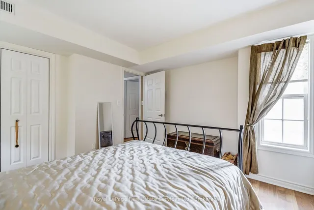 Additional image 32 of 1431 Walkers Line Unit 411